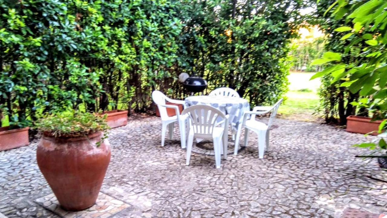 Villa Raffaello Порто Сан Паоло Екстериор снимка