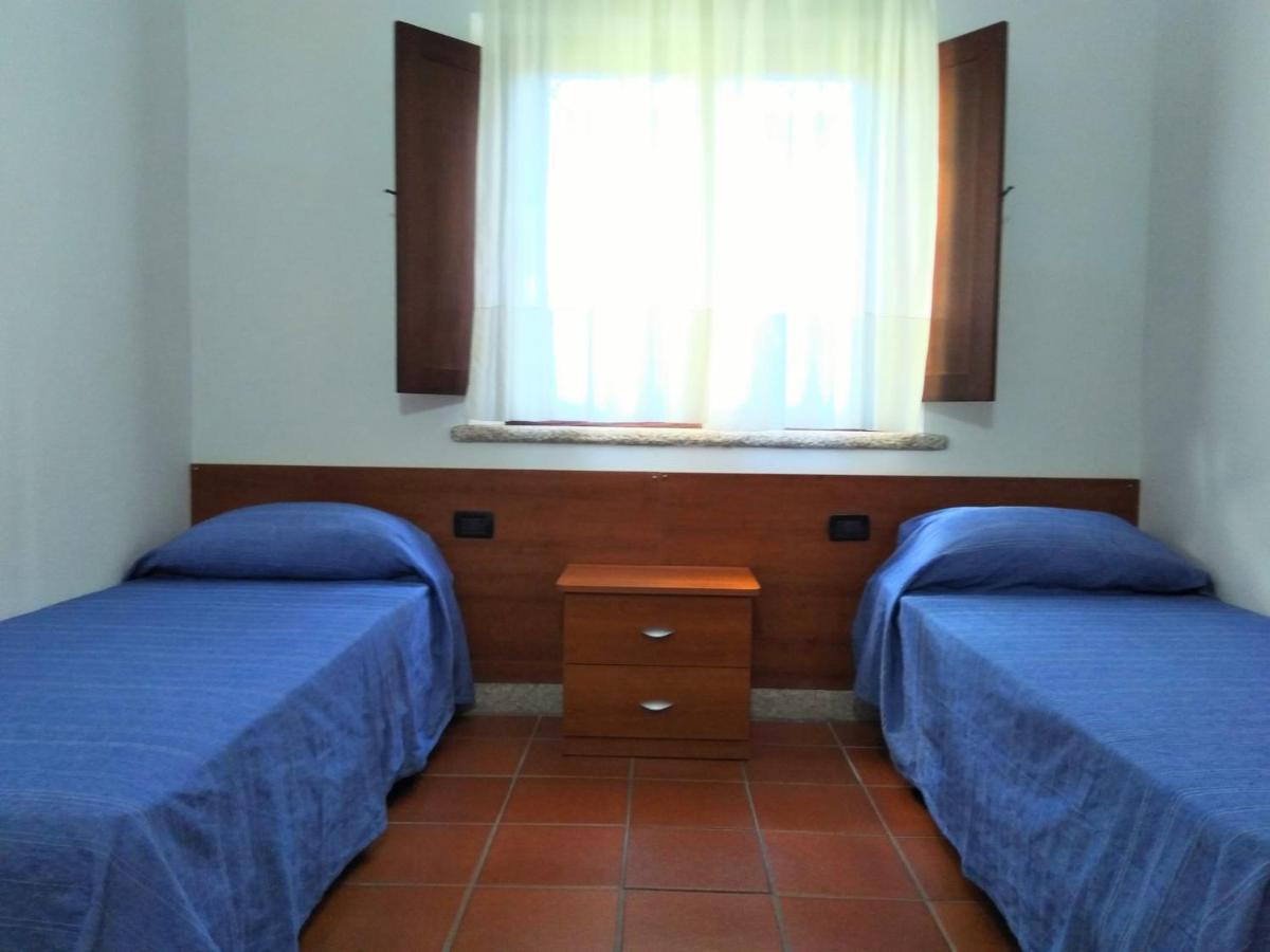 Villa Raffaello Порто Сан Паоло Екстериор снимка