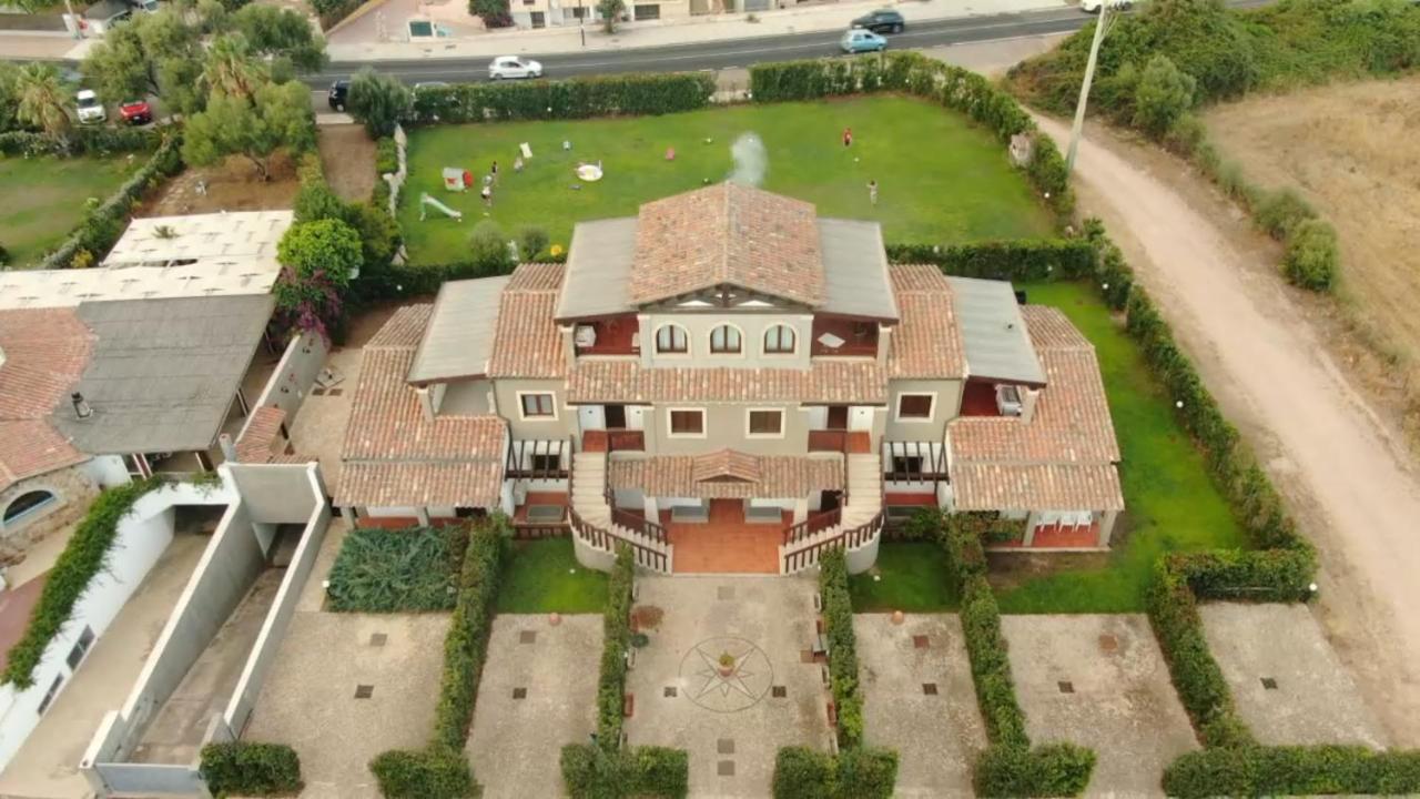 Villa Raffaello Порто Сан Паоло Екстериор снимка