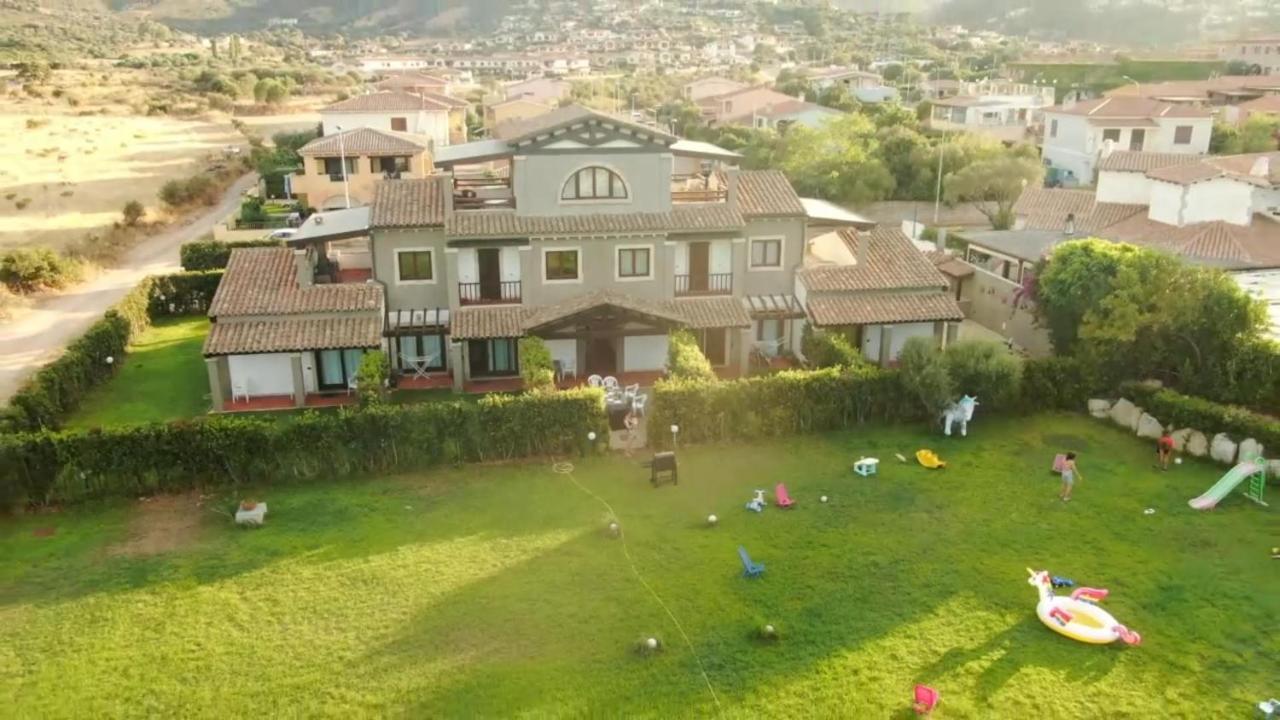Villa Raffaello Порто Сан Паоло Екстериор снимка